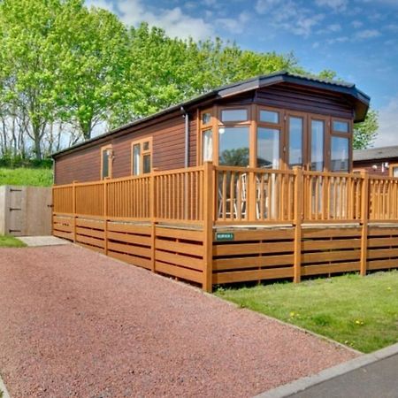 Stunning 3-Bed Hot Tub Lodge Northumberland Felton  Dış mekan fotoğraf