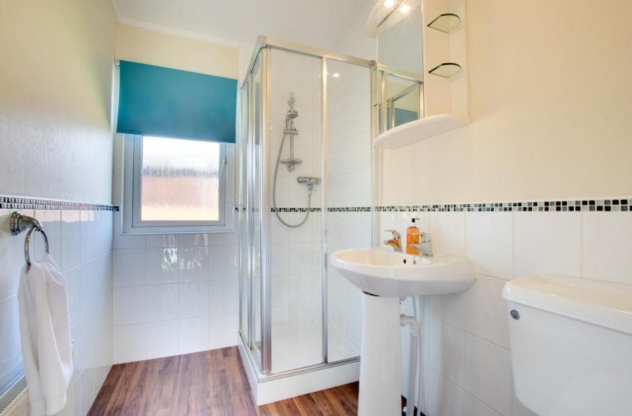 Stunning 3-Bed Hot Tub Lodge Northumberland Felton  Dış mekan fotoğraf